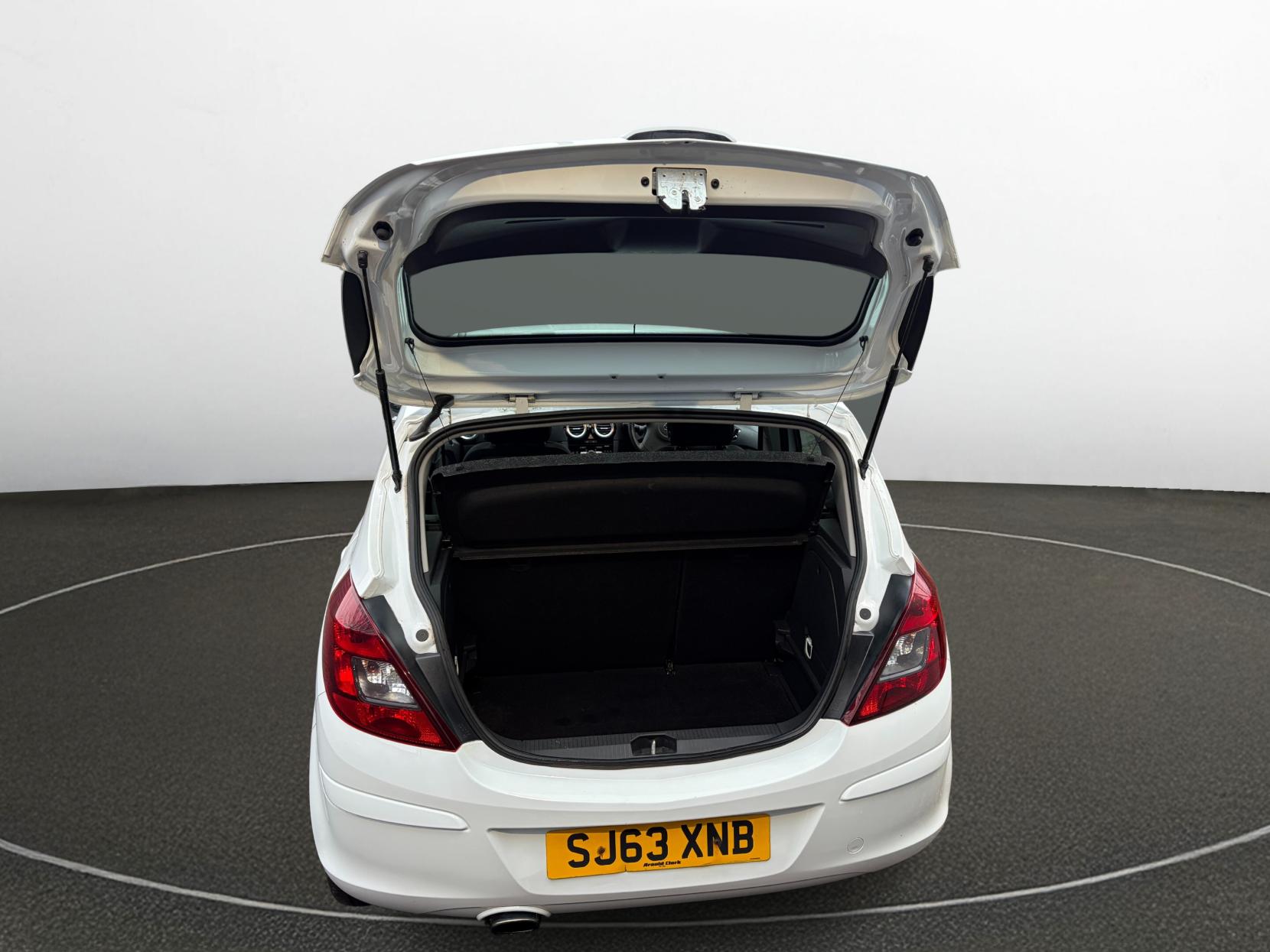 Vauxhall Corsa 1.2i ecoFLEX 16V SXi Hatchback 5dr Petrol Manual Euro 5 (s/s) (85 ps)