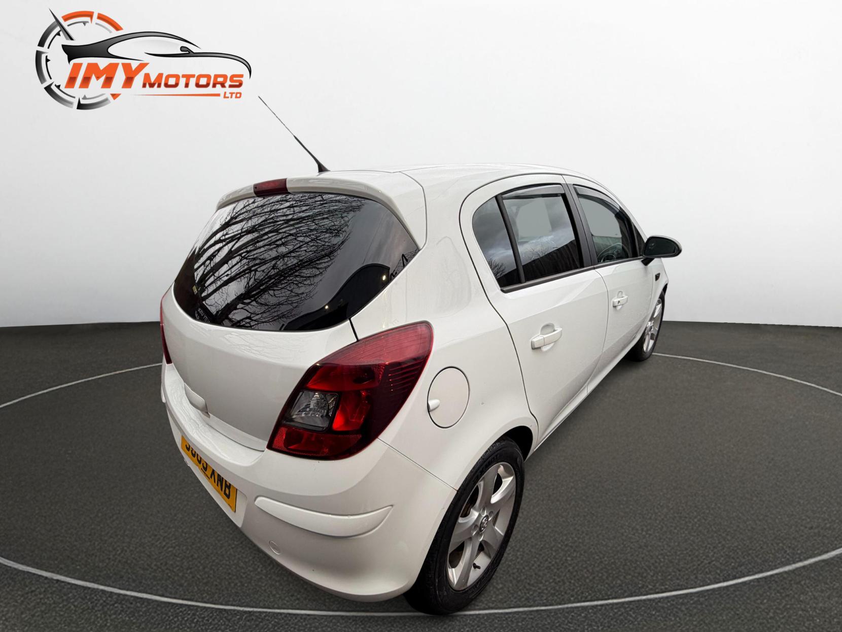 Vauxhall Corsa 1.2i ecoFLEX 16V SXi Hatchback 5dr Petrol Manual Euro 5 (s/s) (85 ps)